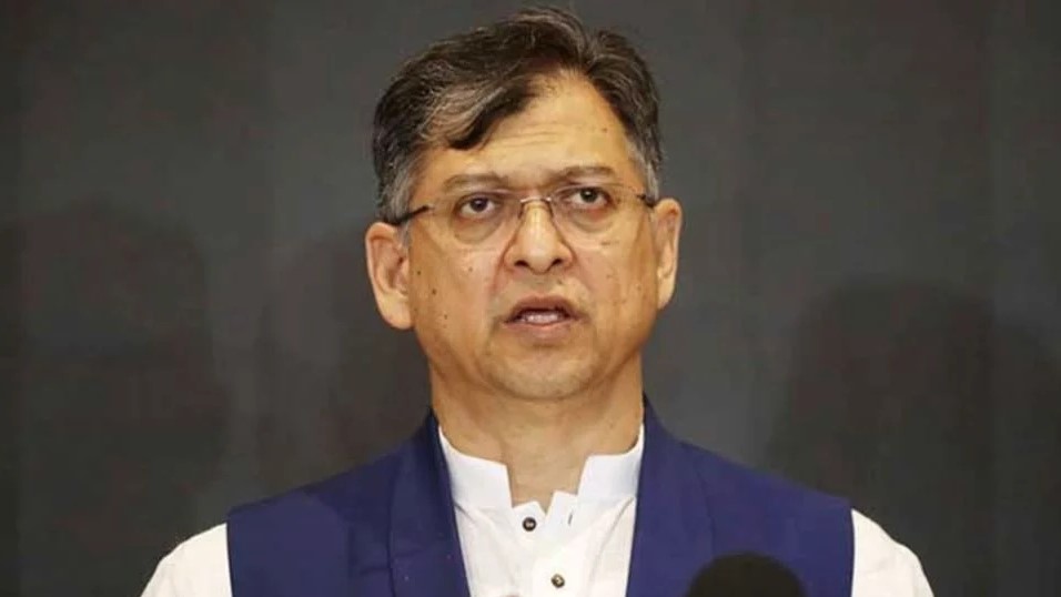 ডাকসু নির্বাচনে বিজয়ীদের অভিনন্দন জানালেন সালাহউদ্দিন আহমেদ